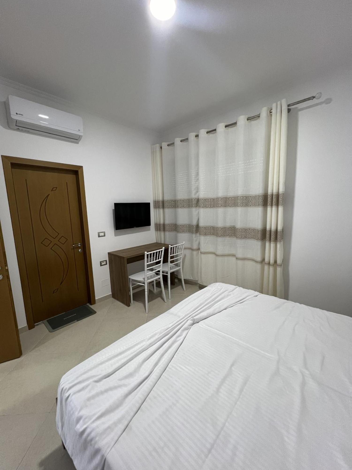 Guesthouse Osumi Berat Ngoại thất bức ảnh